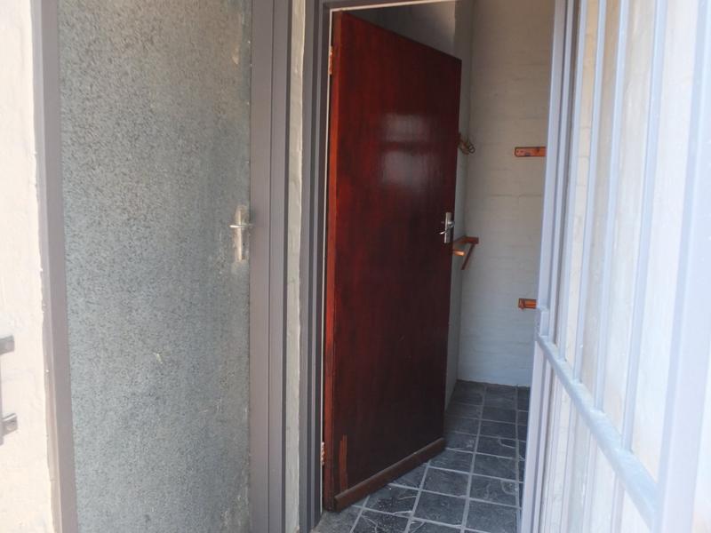 To Let 4 Bedroom Property for Rent in Dormehls Drift Western Cape